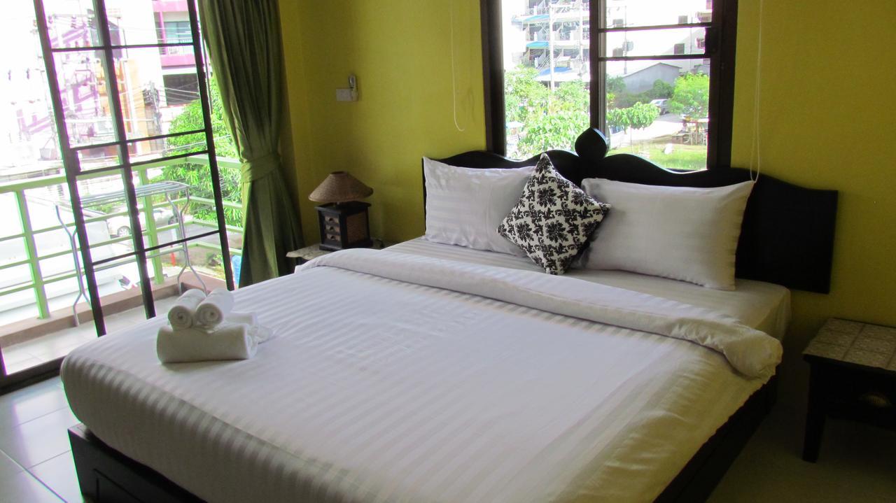 La Piccola Patong Hotel ภายนอก รูปภาพ